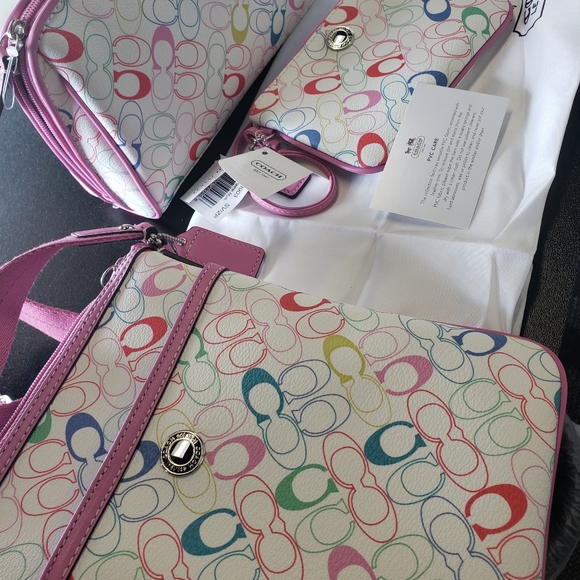 Coach purse set - Picture 5 of 5